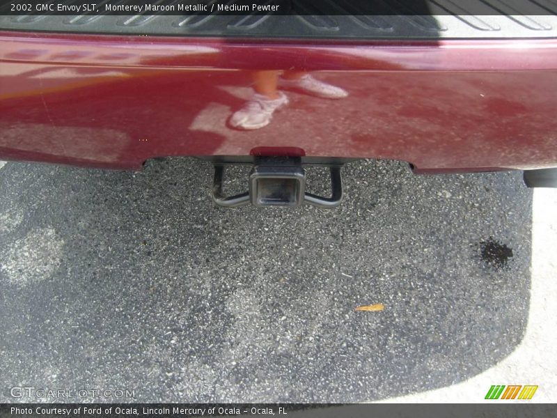Monterey Maroon Metallic / Medium Pewter 2002 GMC Envoy SLT