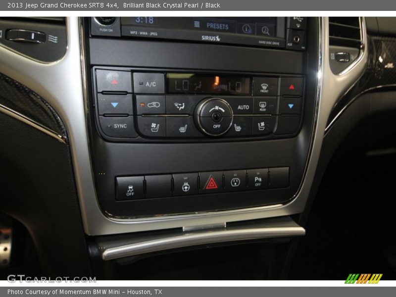 Controls of 2013 Grand Cherokee SRT8 4x4