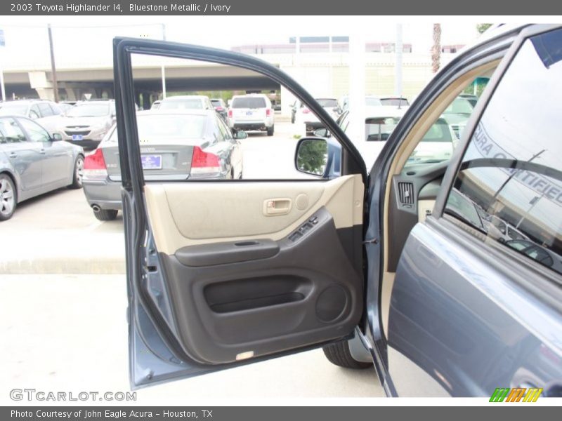 Bluestone Metallic / Ivory 2003 Toyota Highlander I4