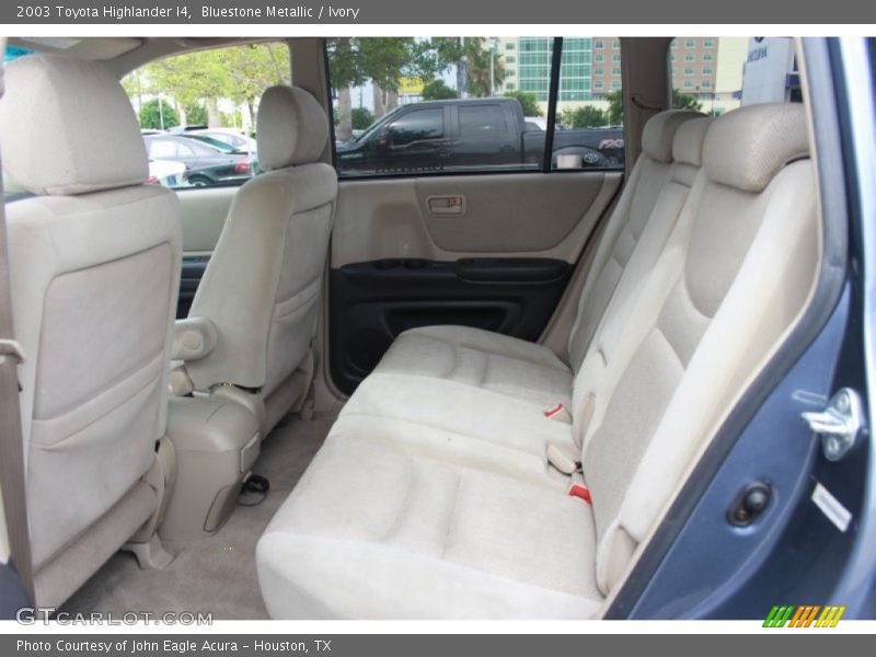 Bluestone Metallic / Ivory 2003 Toyota Highlander I4