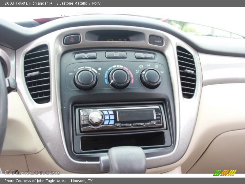 Bluestone Metallic / Ivory 2003 Toyota Highlander I4