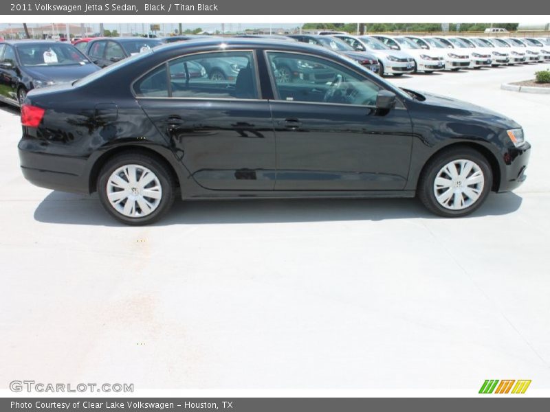 Black / Titan Black 2011 Volkswagen Jetta S Sedan