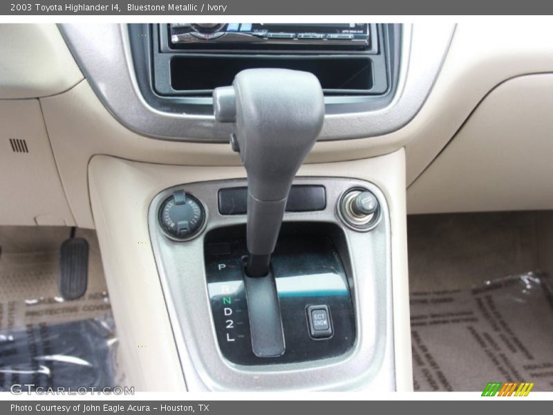 Bluestone Metallic / Ivory 2003 Toyota Highlander I4