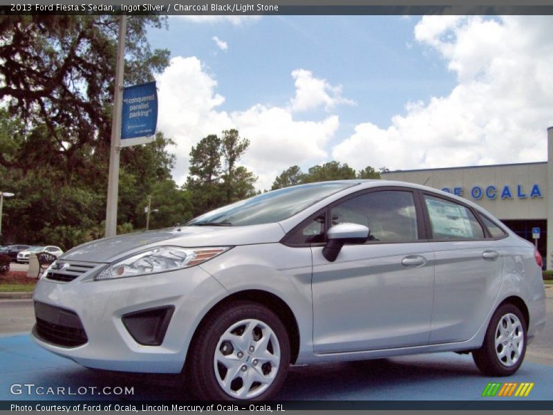 Ingot Silver / Charcoal Black/Light Stone 2013 Ford Fiesta S Sedan