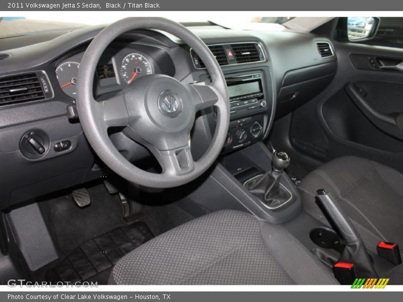 Black / Titan Black 2011 Volkswagen Jetta S Sedan