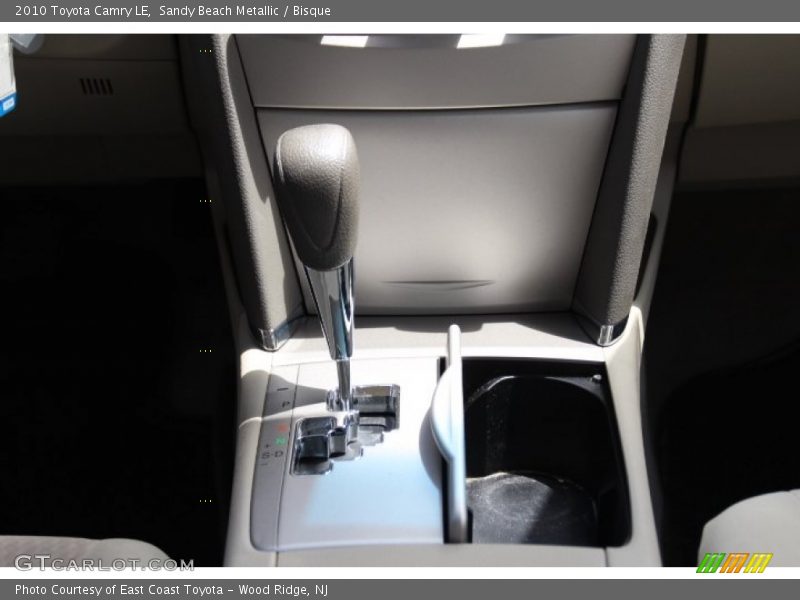 Sandy Beach Metallic / Bisque 2010 Toyota Camry LE