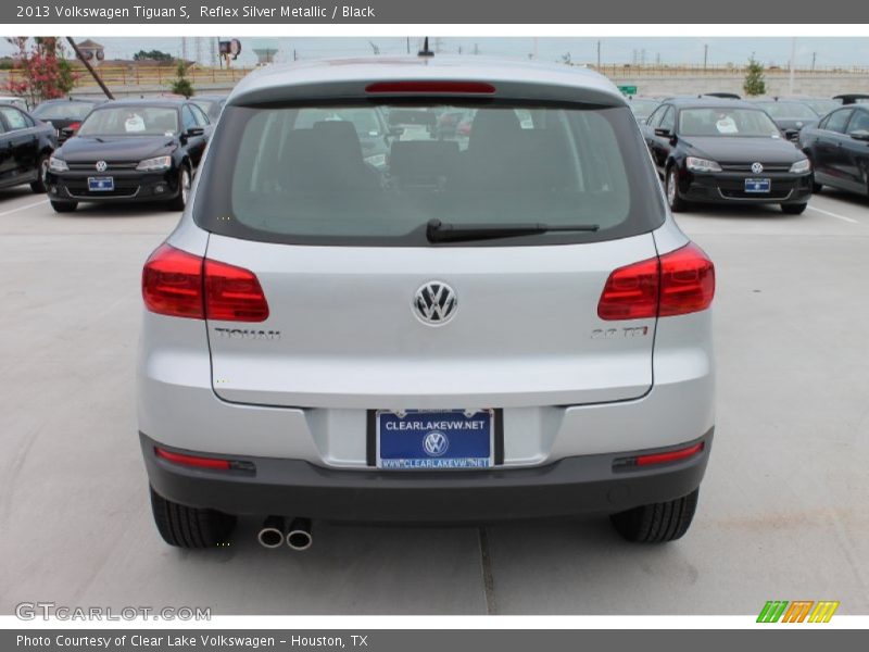 Reflex Silver Metallic / Black 2013 Volkswagen Tiguan S