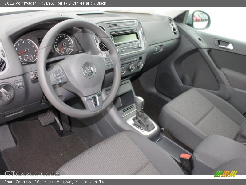 Reflex Silver Metallic / Black 2013 Volkswagen Tiguan S