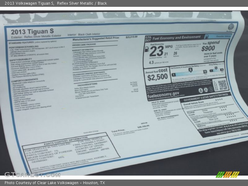 Reflex Silver Metallic / Black 2013 Volkswagen Tiguan S