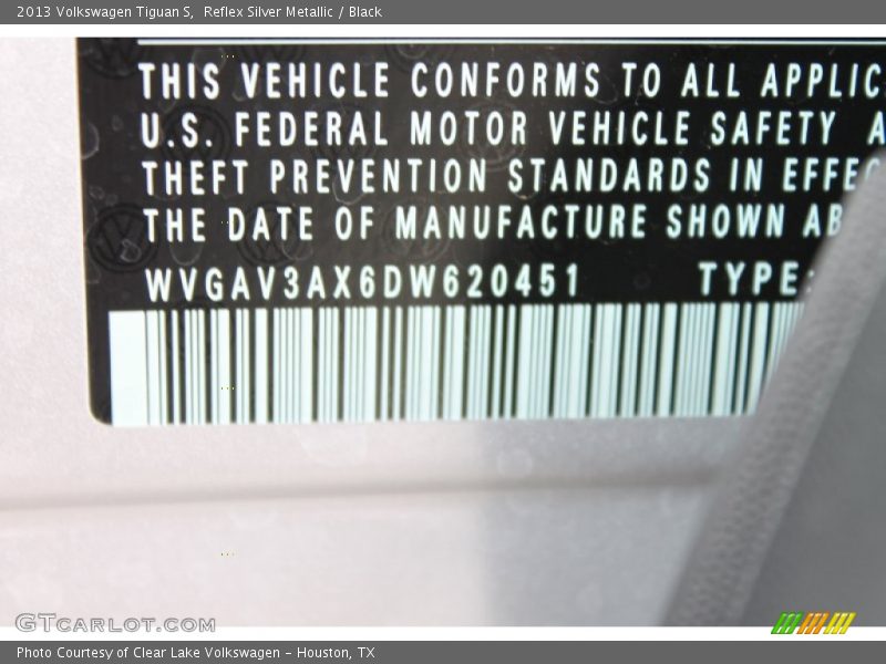 Reflex Silver Metallic / Black 2013 Volkswagen Tiguan S