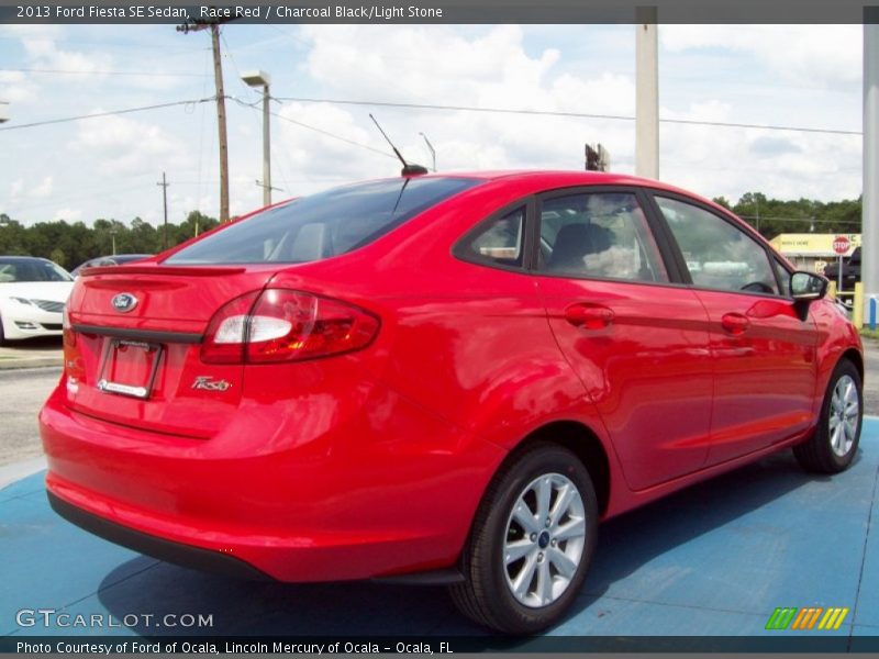 Race Red / Charcoal Black/Light Stone 2013 Ford Fiesta SE Sedan