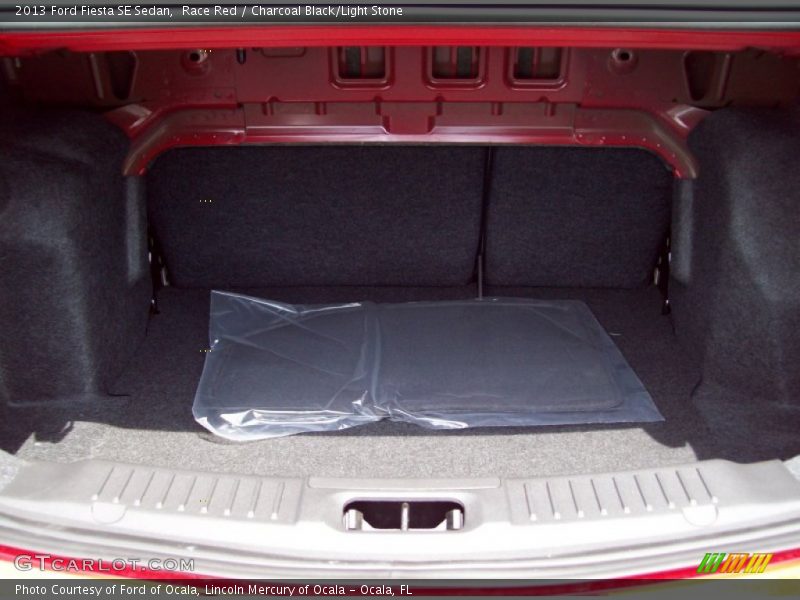 Race Red / Charcoal Black/Light Stone 2013 Ford Fiesta SE Sedan