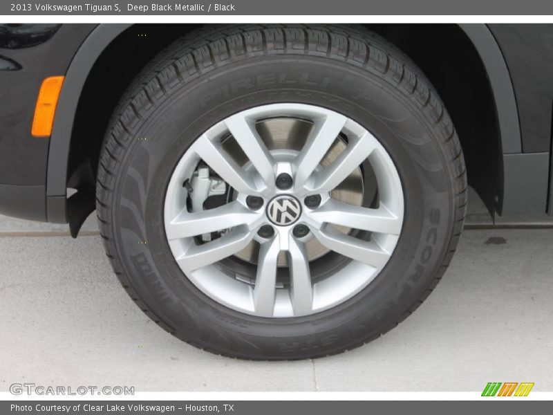 Deep Black Metallic / Black 2013 Volkswagen Tiguan S