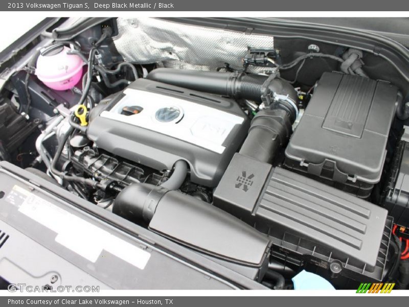 Deep Black Metallic / Black 2013 Volkswagen Tiguan S