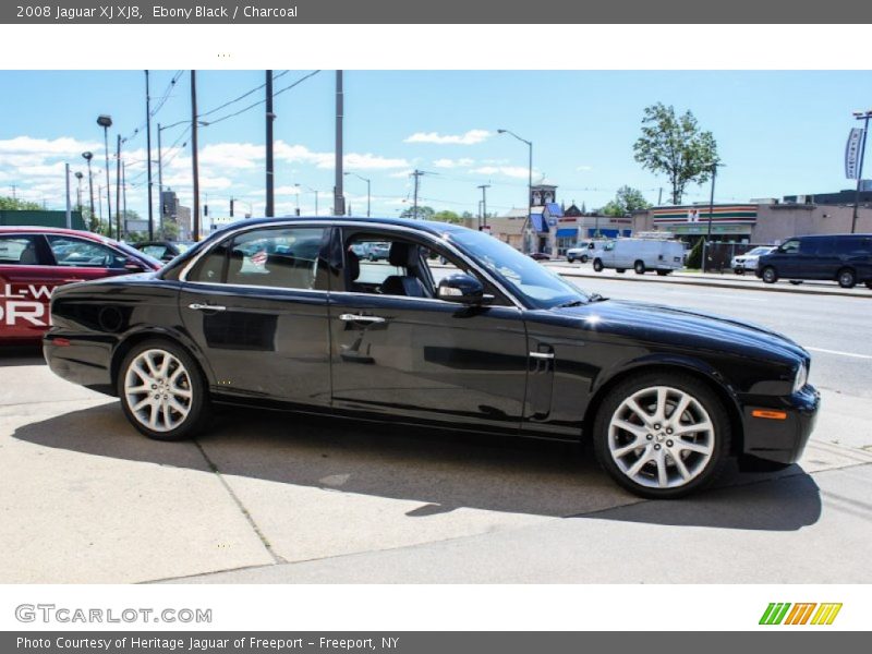 Ebony Black / Charcoal 2008 Jaguar XJ XJ8
