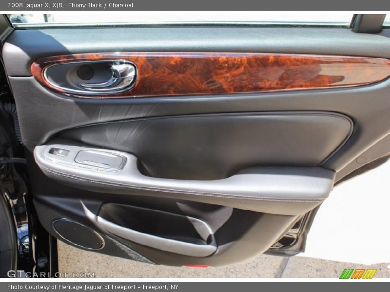 Ebony Black / Charcoal 2008 Jaguar XJ XJ8
