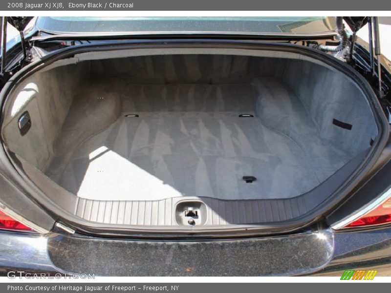 Ebony Black / Charcoal 2008 Jaguar XJ XJ8