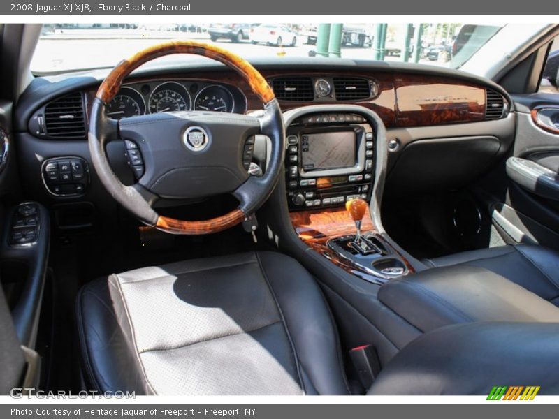 Ebony Black / Charcoal 2008 Jaguar XJ XJ8