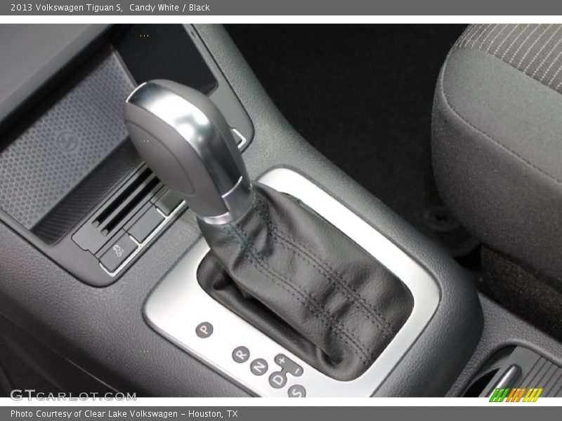 Candy White / Black 2013 Volkswagen Tiguan S