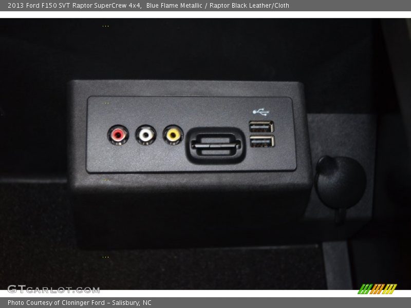 Blue Flame Metallic / Raptor Black Leather/Cloth 2013 Ford F150 SVT Raptor SuperCrew 4x4