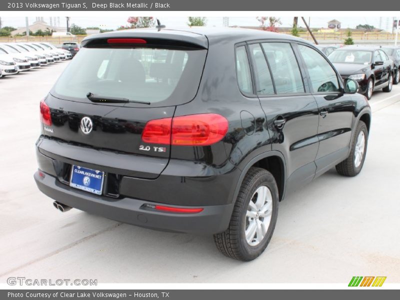 Deep Black Metallic / Black 2013 Volkswagen Tiguan S