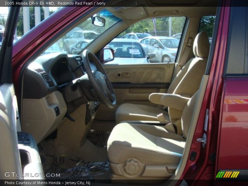 Redondo Red Pearl / Ivory 2005 Honda CR-V EX 4WD