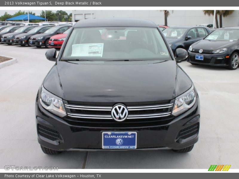Deep Black Metallic / Black 2013 Volkswagen Tiguan S