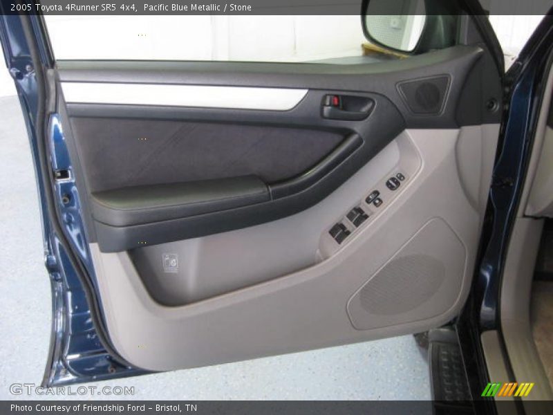Pacific Blue Metallic / Stone 2005 Toyota 4Runner SR5 4x4