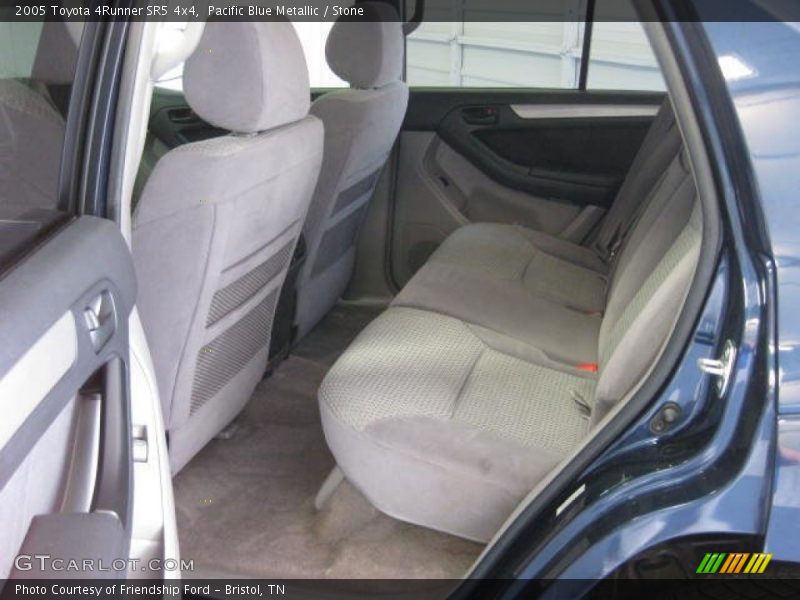 Pacific Blue Metallic / Stone 2005 Toyota 4Runner SR5 4x4