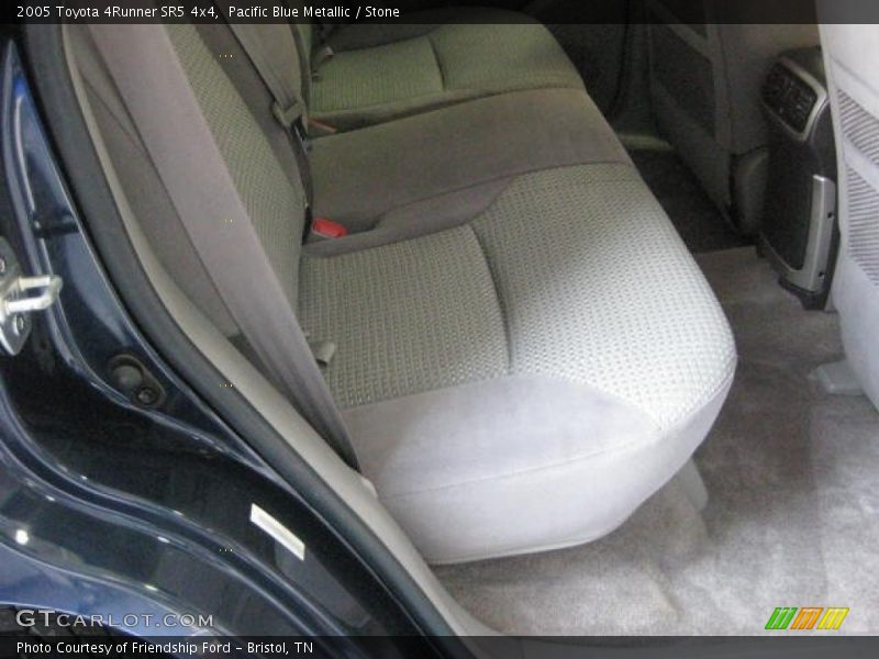 Pacific Blue Metallic / Stone 2005 Toyota 4Runner SR5 4x4