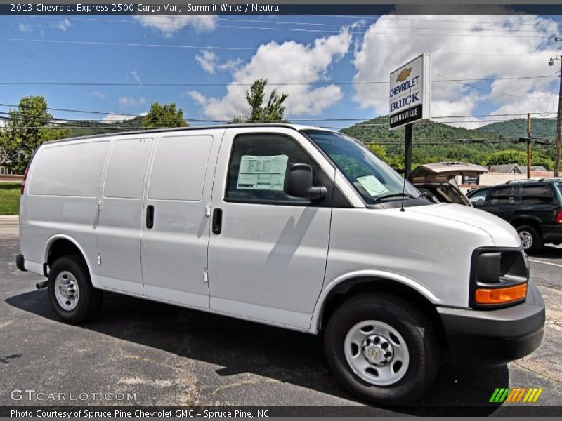 Summit White / Neutral 2013 Chevrolet Express 2500 Cargo Van