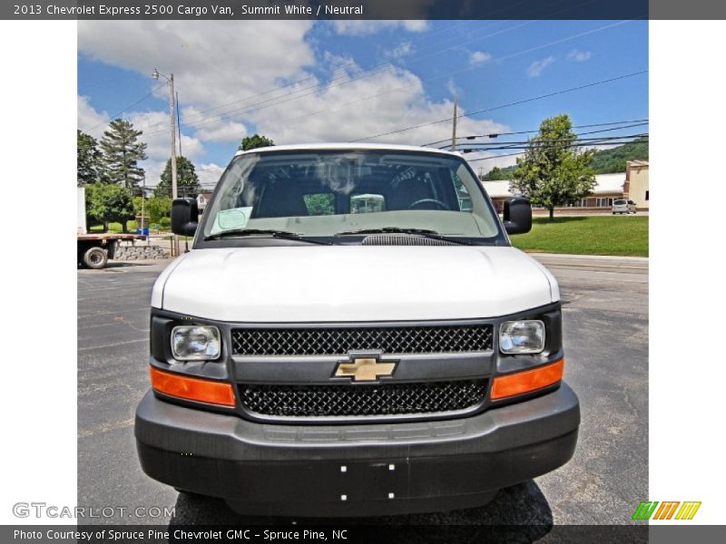 Summit White / Neutral 2013 Chevrolet Express 2500 Cargo Van