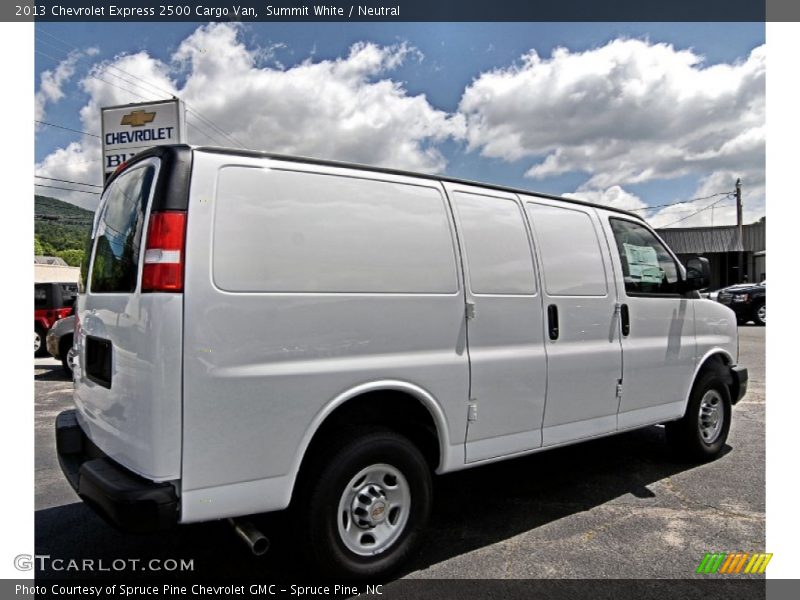 Summit White / Neutral 2013 Chevrolet Express 2500 Cargo Van
