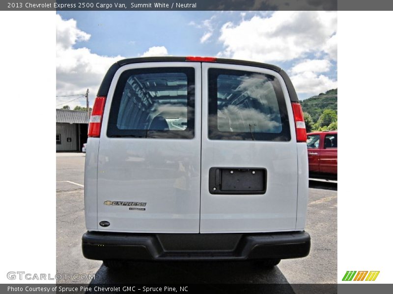 Summit White / Neutral 2013 Chevrolet Express 2500 Cargo Van