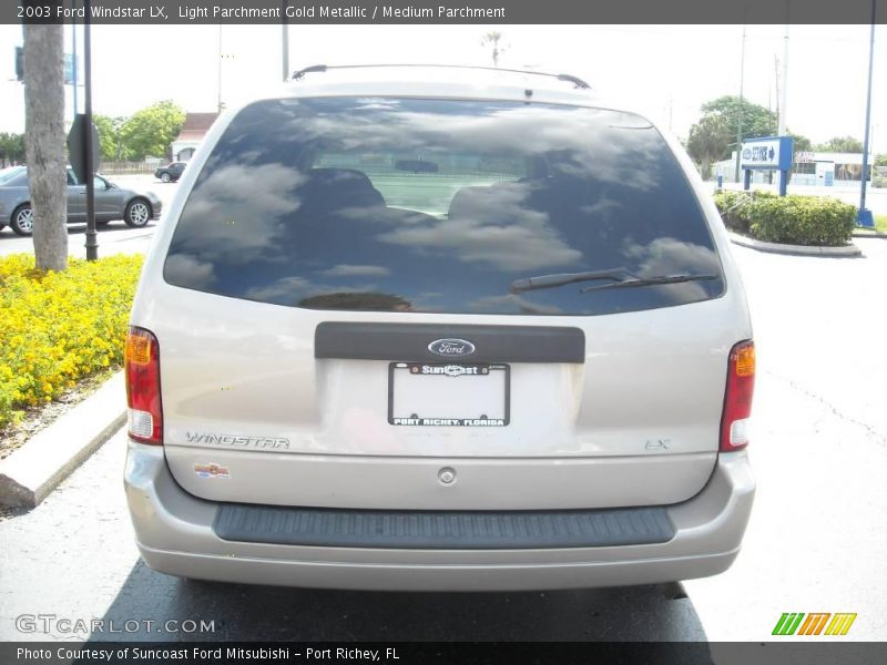Light Parchment Gold Metallic / Medium Parchment 2003 Ford Windstar LX