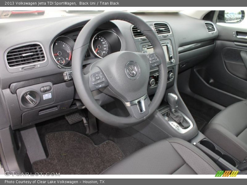 Black Uni / Titan Black 2013 Volkswagen Jetta TDI SportWagen