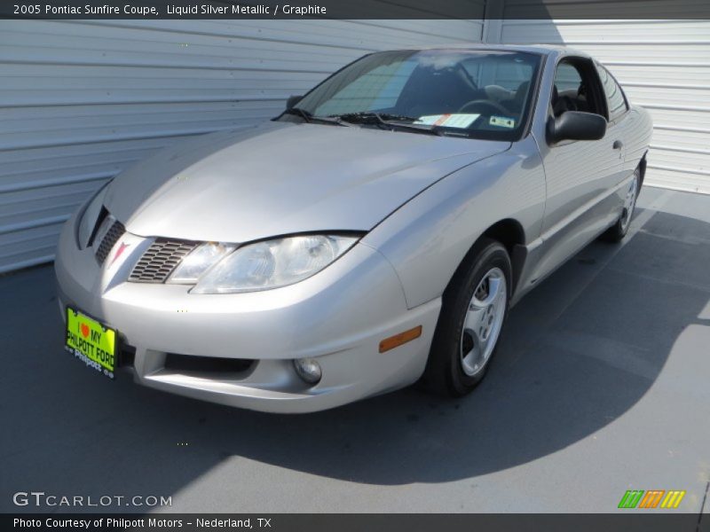 Liquid Silver Metallic / Graphite 2005 Pontiac Sunfire Coupe