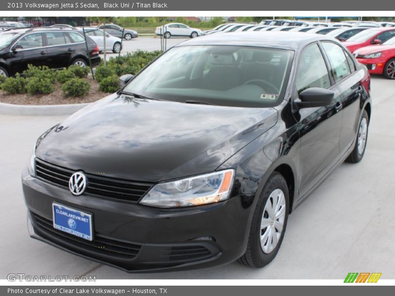 Black Uni / Titan Black 2013 Volkswagen Jetta S Sedan