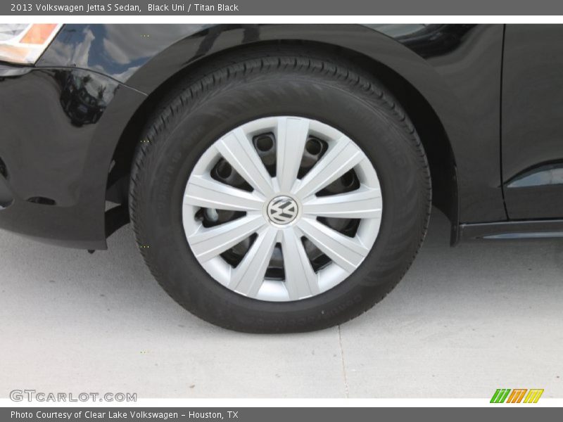 Black Uni / Titan Black 2013 Volkswagen Jetta S Sedan