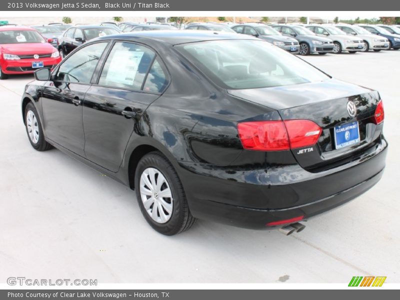 Black Uni / Titan Black 2013 Volkswagen Jetta S Sedan