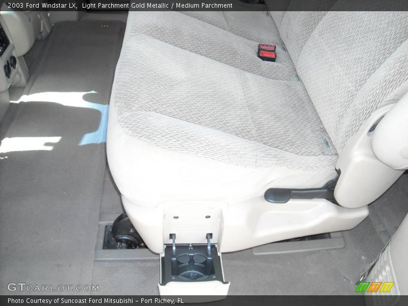 Light Parchment Gold Metallic / Medium Parchment 2003 Ford Windstar LX