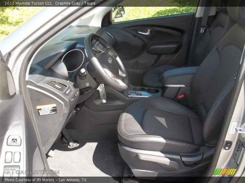 Graphite Gray / Taupe 2013 Hyundai Tucson GLS