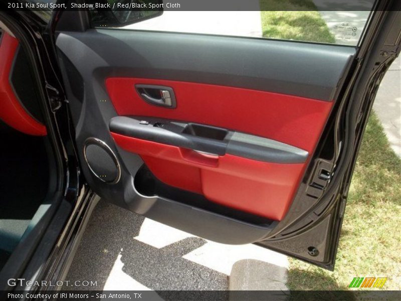 Shadow Black / Red/Black Sport Cloth 2011 Kia Soul Sport