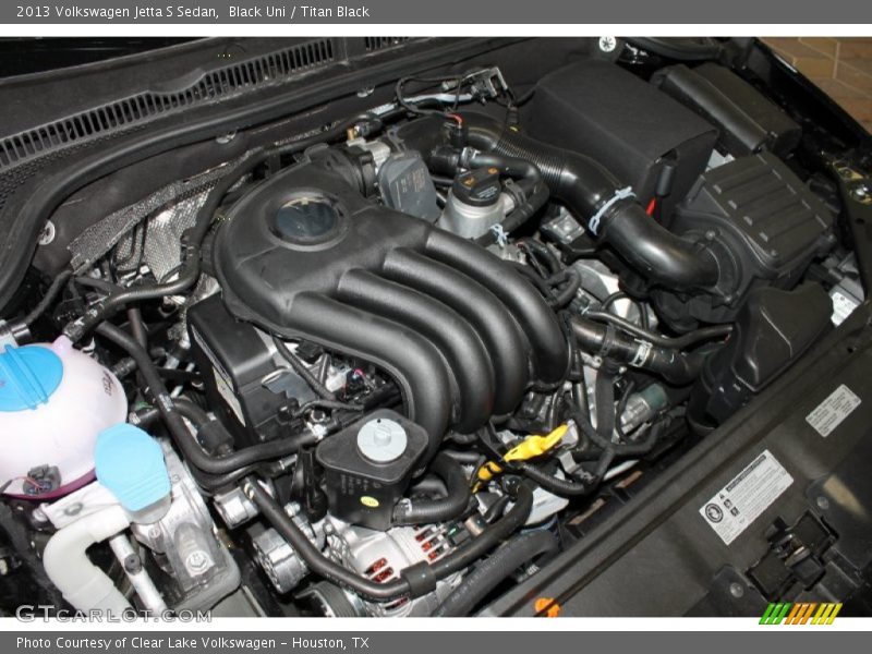 Black Uni / Titan Black 2013 Volkswagen Jetta S Sedan