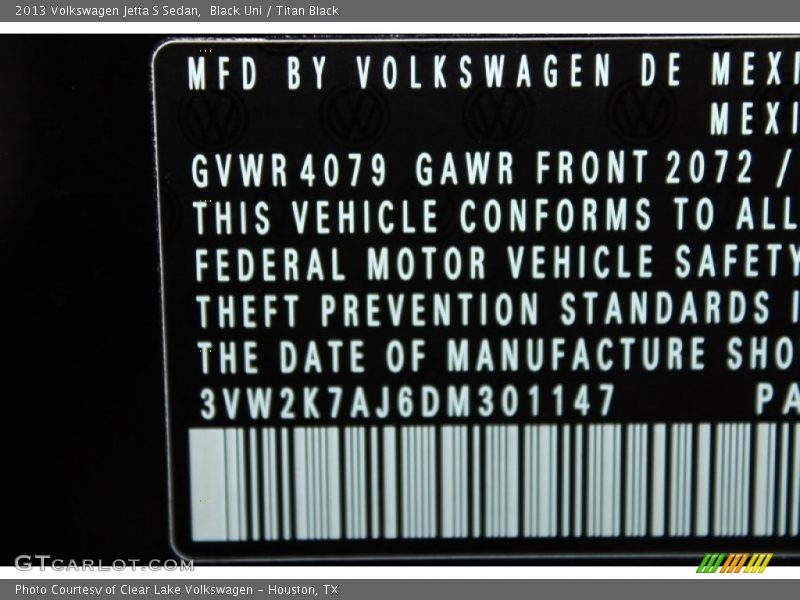 Black Uni / Titan Black 2013 Volkswagen Jetta S Sedan