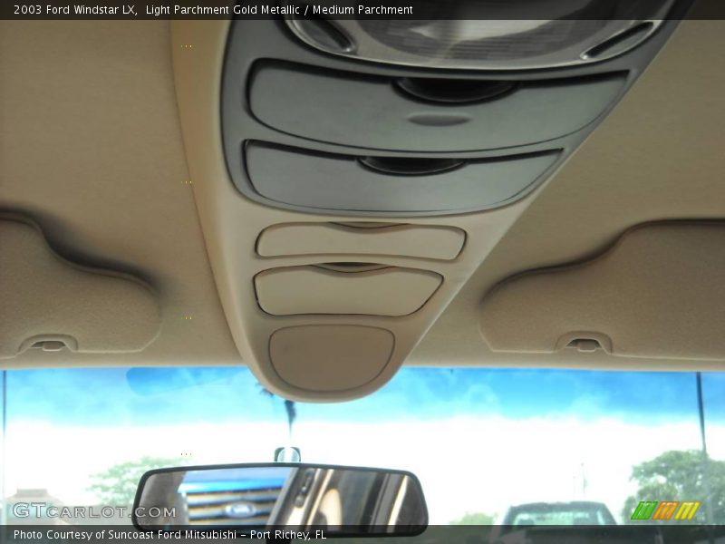 Light Parchment Gold Metallic / Medium Parchment 2003 Ford Windstar LX