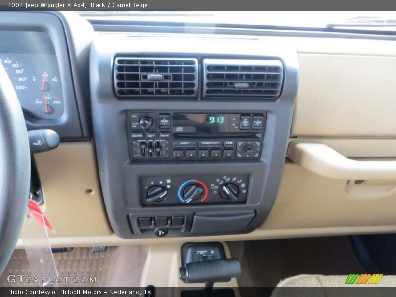 Black / Camel Beige 2002 Jeep Wrangler X 4x4