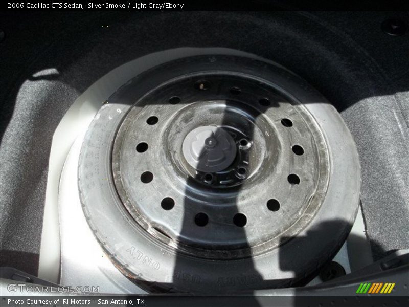 Silver Smoke / Light Gray/Ebony 2006 Cadillac CTS Sedan