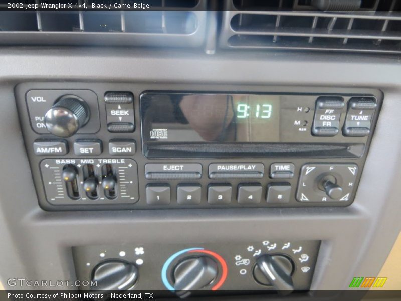 Black / Camel Beige 2002 Jeep Wrangler X 4x4