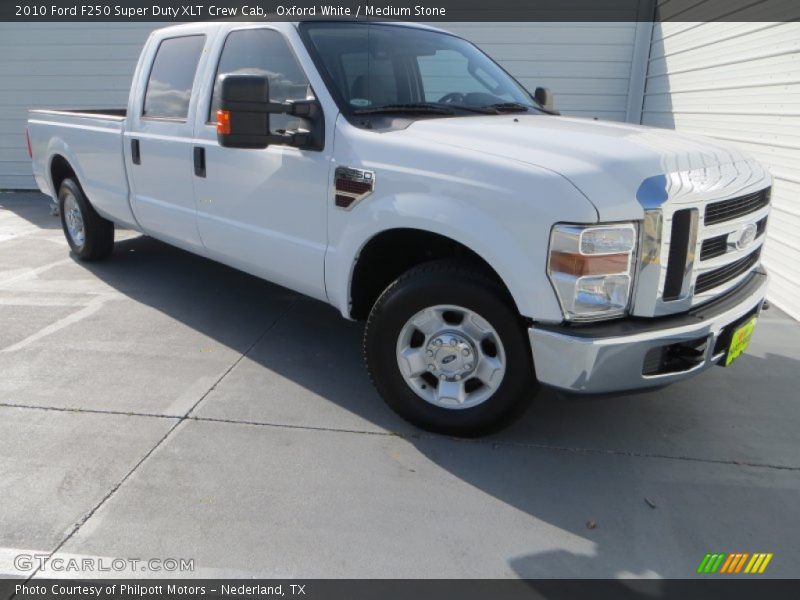 Oxford White / Medium Stone 2010 Ford F250 Super Duty XLT Crew Cab